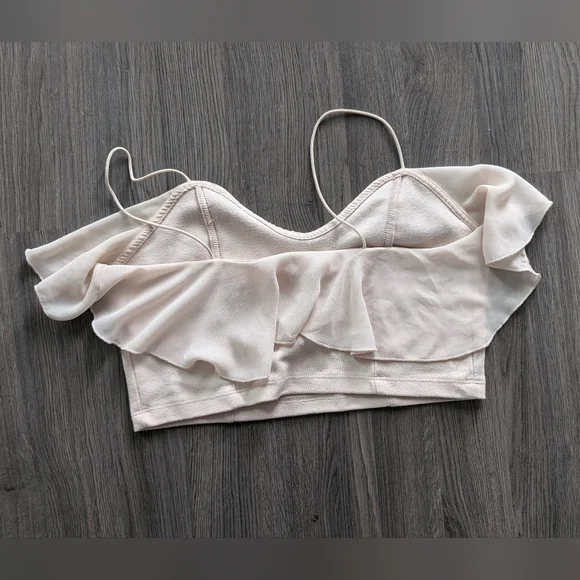 Forever 21 Ruffle Crop Top - Picture 4 of 5